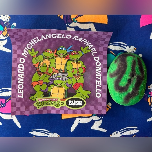 LUSH COSMETICS JULY 2024 KITCHEN BOX EXCLUSIVE GREEN MACHINE BUBBLE BAR - Picture 4 of 7